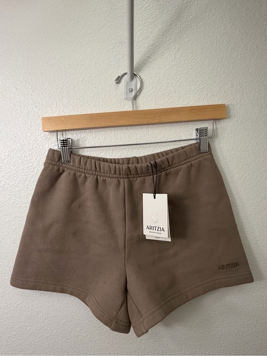 Aritzia Pants - Aritzia Cozy Sweatfleece Short